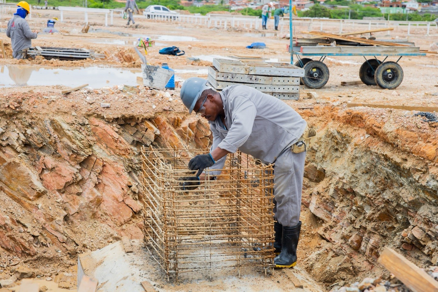 Prefeito destaca avanço das obras do Hospital e Maternidade Regional do Sisal em Serrinha