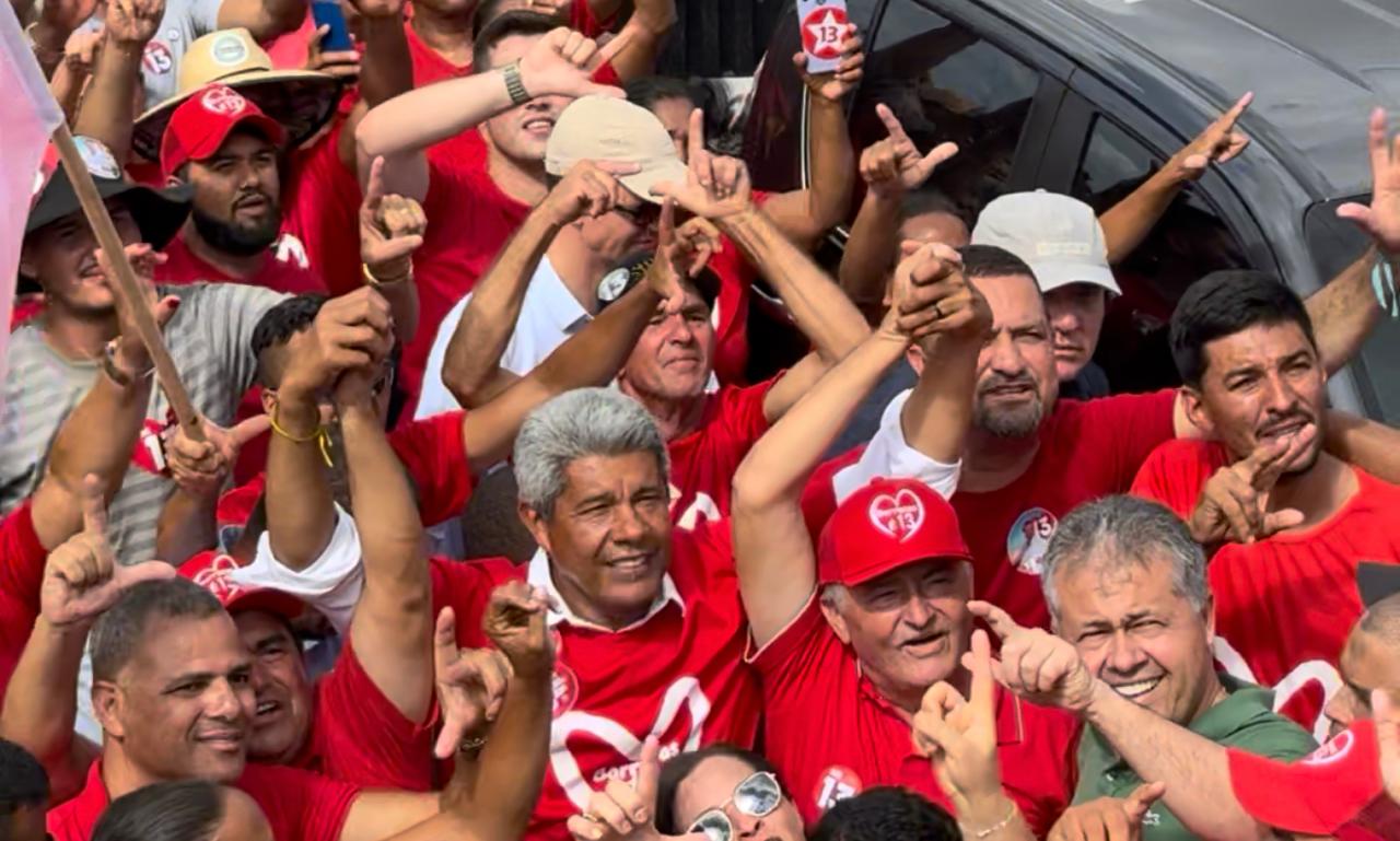 Jerônimo Rodrigues percorre seis cidades do Sisal nesta sexta e encerra agenda com comício em Coité