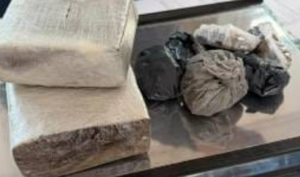 Policiais encontram maconha e cocaína em imóvel no povoado do Canto