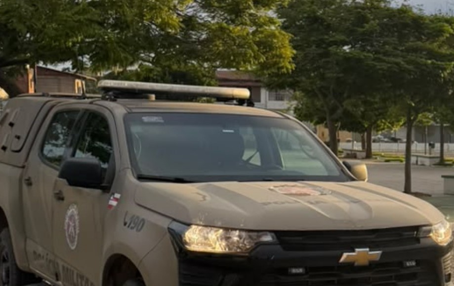 Homem é conduzido à delegacia suspeito de violência doméstica contra a própria mãe em Araci