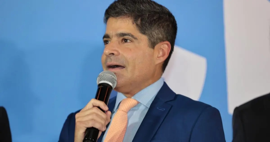 ACM Neto nega alinhamento pró‑Bolsonaro e critica tarifa dos EUA: “Ninguém vai concordar com esse tarifaço”