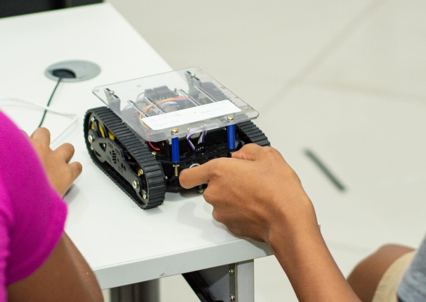 Curso introdutório de Robótica Educacional é encerrado com destaque para criatividade e tecnologia em Conceição do Coité