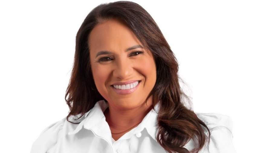 Araci: TRE-BA mantém mandato da prefeita Keinha por 5 votos a 2