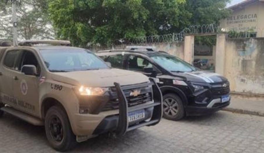 Polícia apreende adolescentes suspeitos de envolvimento em morte na zona rural de Teofilândia