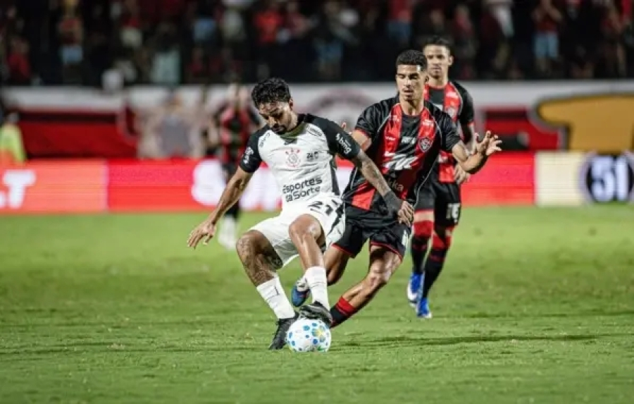 Em duelo apagado, Vitória fica no empate com o Corinthians pelo Brasileirão