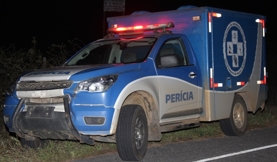 Colisão entre carro e moto deixa adolescente morta na BR-116 entre Serrinha e Teofilândia