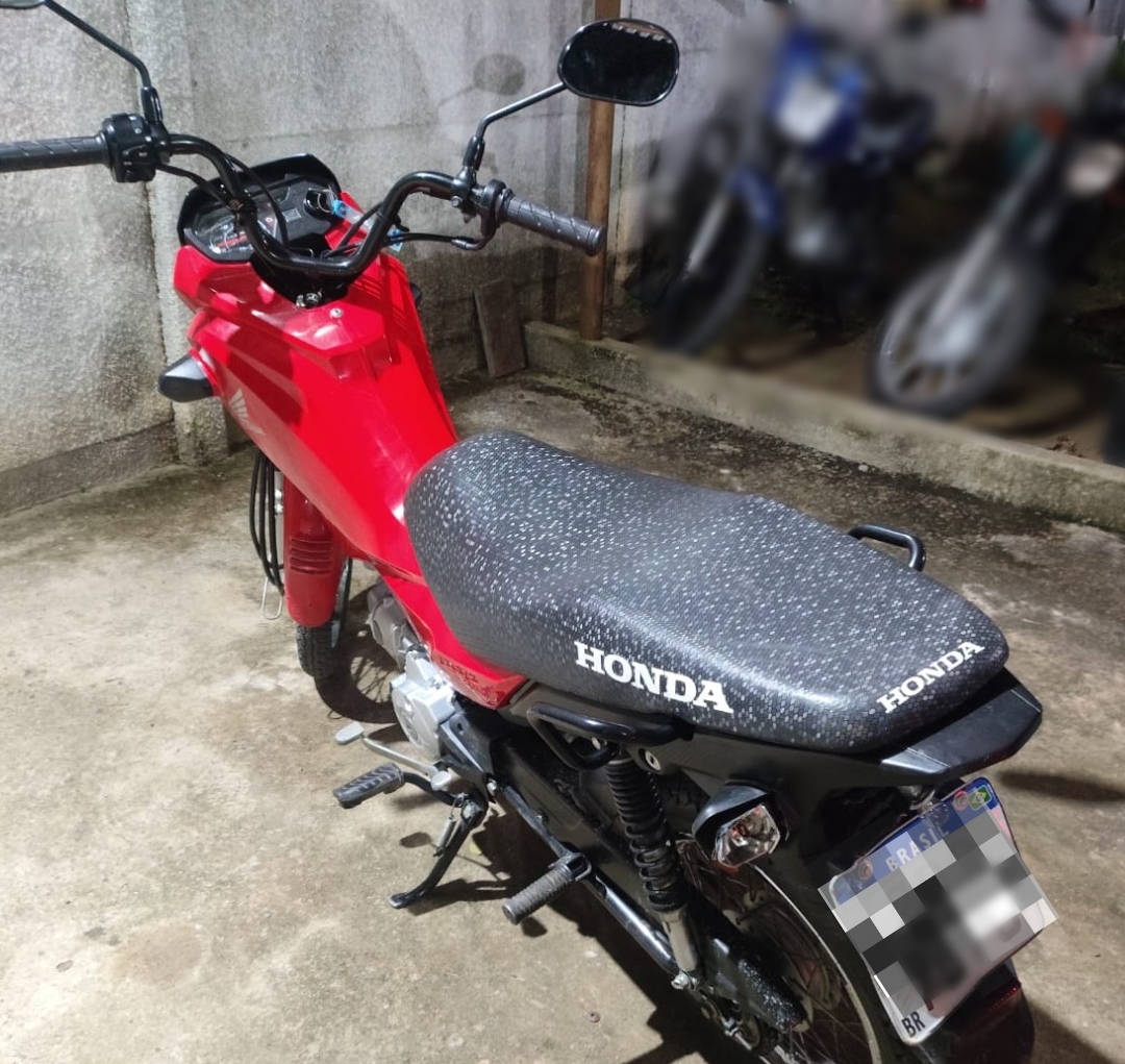 Motociclista tem moto apreendida ao ser flagrado realizando manobras perigosas em Serrinha