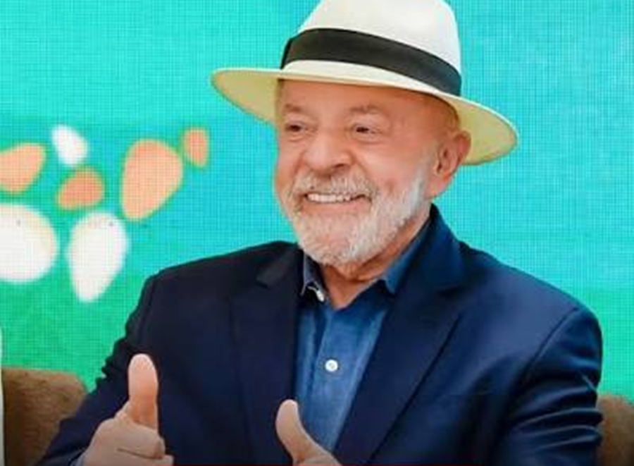 Pesquisa AtlasIntel aponta Lula à frente de Flávio Bolsonaro na disputa pela Presidência