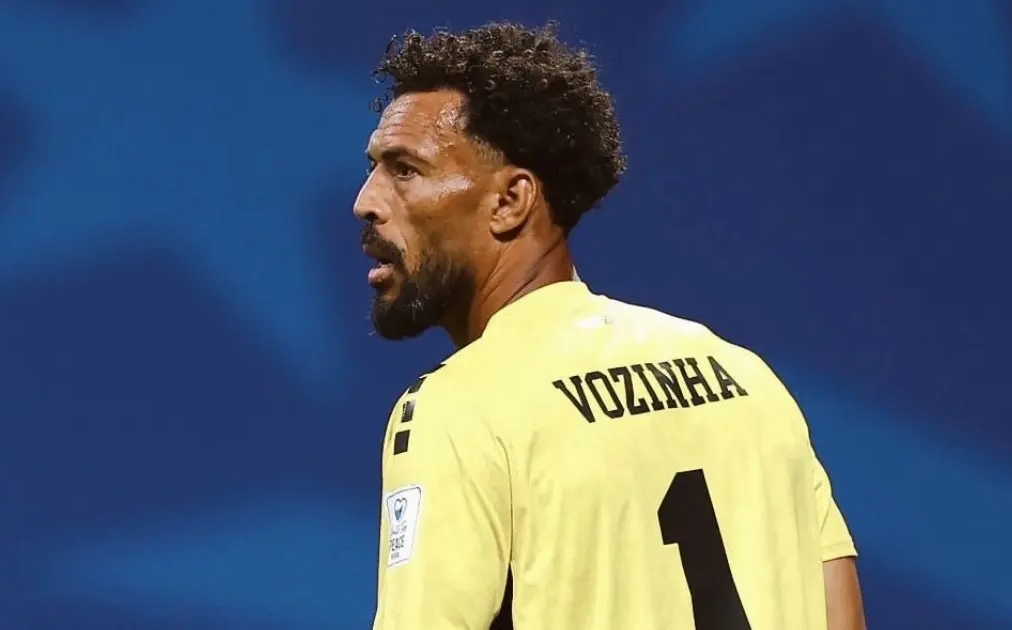 Clube de Feira de Santana faz proposta ao goleiro Vozinha, destaque de Cabo Verde na Copa do Mundo