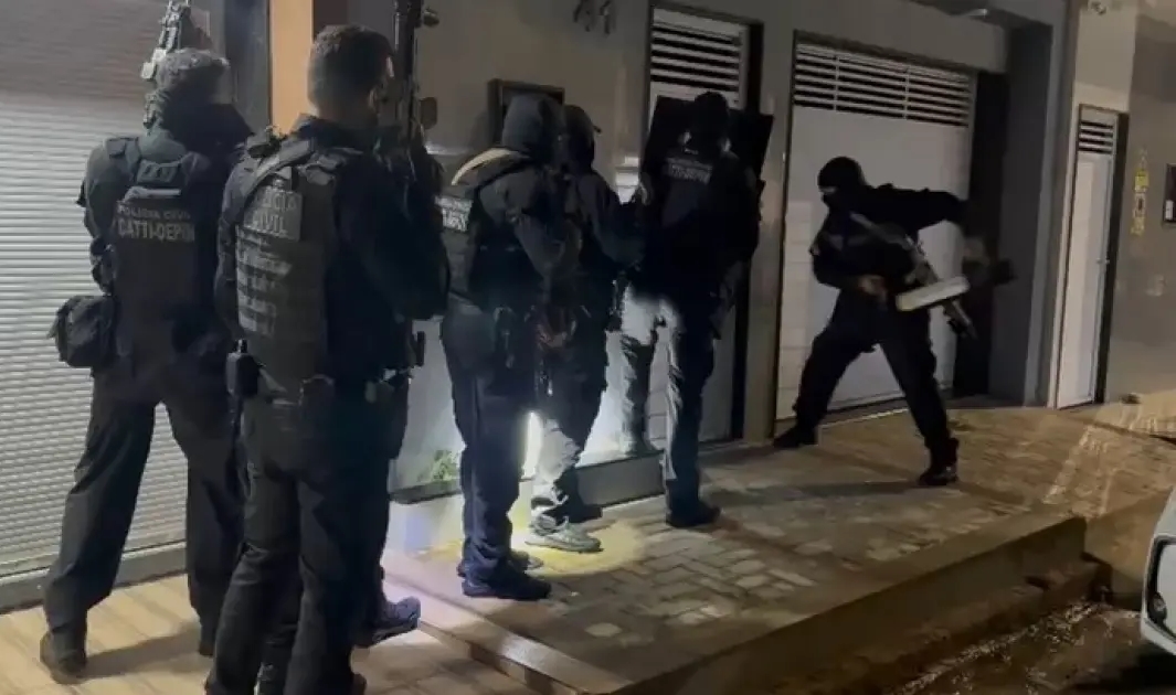 Operação desarticula grupo suspeito de movimentar R$ 110 milhões com tráfico e lavagem de dinheiro