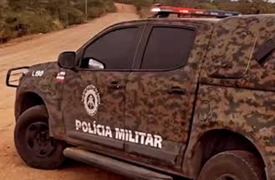 Homem morre após confronto com a CIPE Nordeste em Valente; polícia aponta antecedentes por tráfico e posse irregular de arma