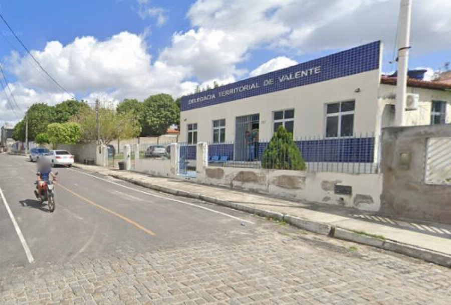 Suspeito de ato obsceno diante de crianças é conduzido à delegacia em Valente