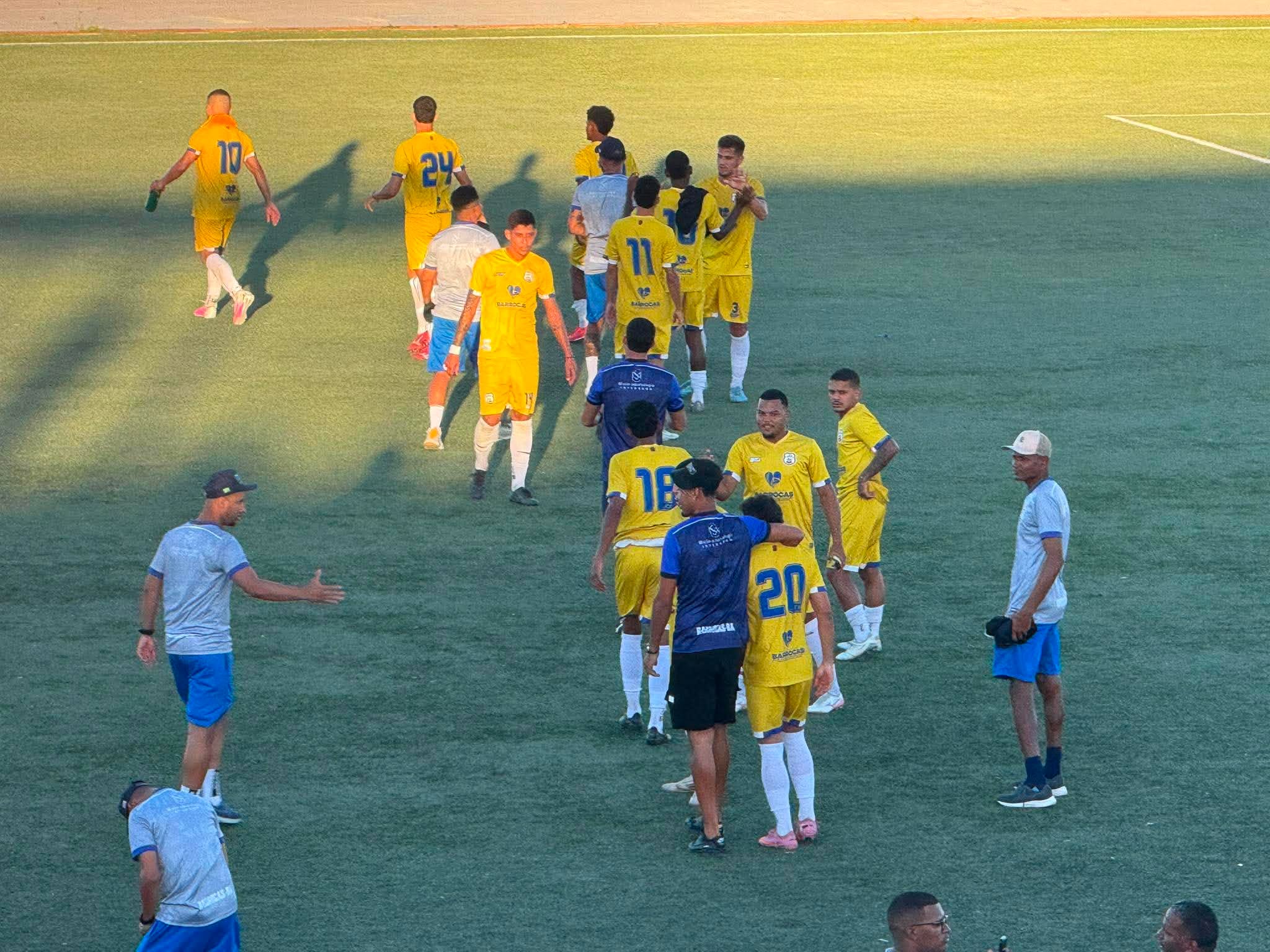 Barrocas vira sobre Serrinha, vence clássico por 3 a 2 e assume liderança do grupo no Intermunicipal