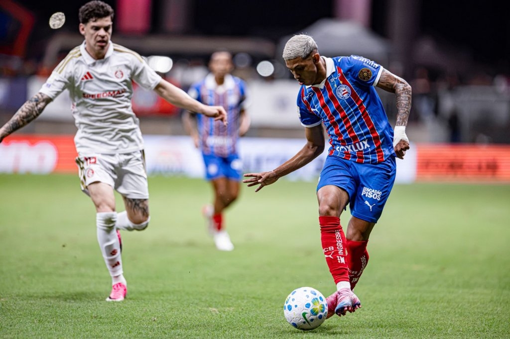 Bahia vira sobre o Internacional na Fonte Nova e retorna ao G-5 do Brasileirão