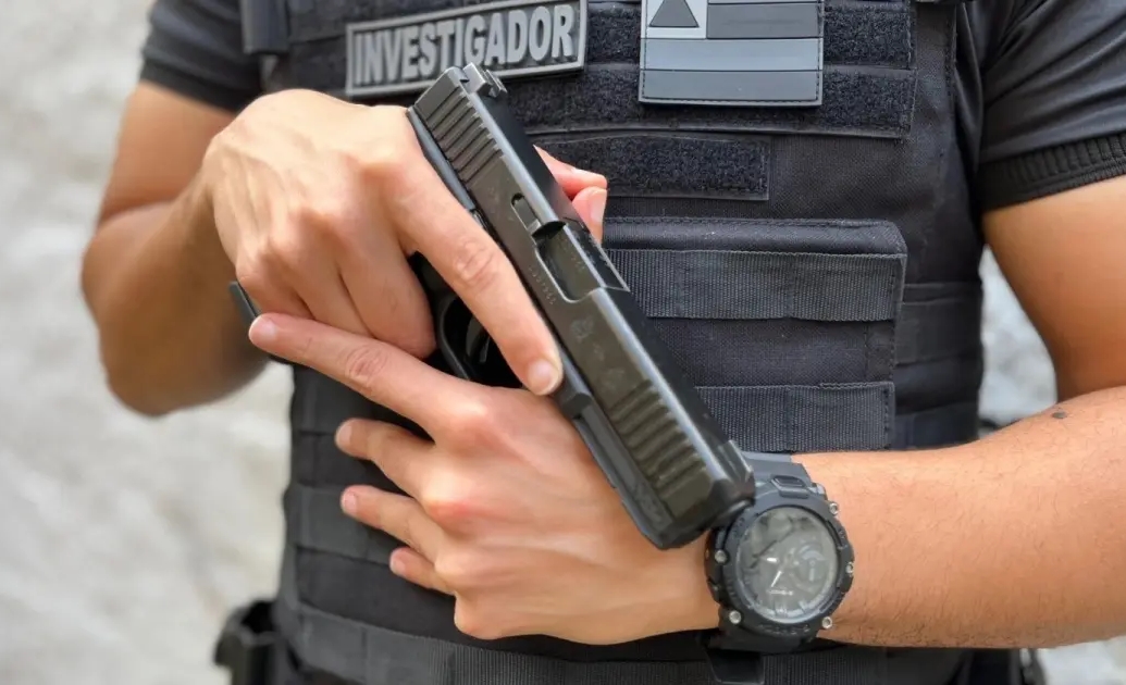 Homem de 30 anos é preso por tentativa de feminicídio contra ex-companheira em Monte Santo