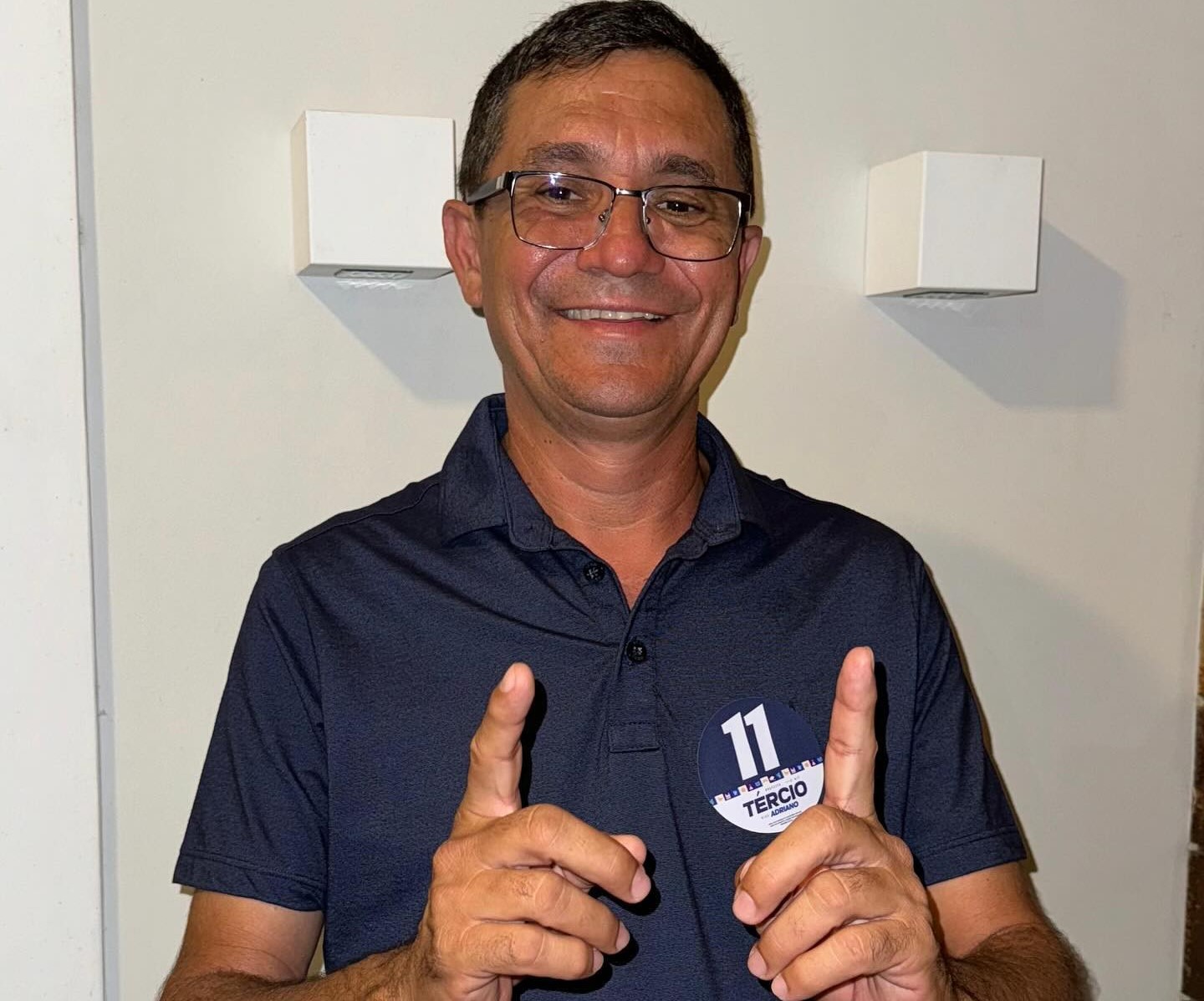 Teofilândia: Ex-prefeito mantém silêncio sobre apoio político nas eleições de 2026