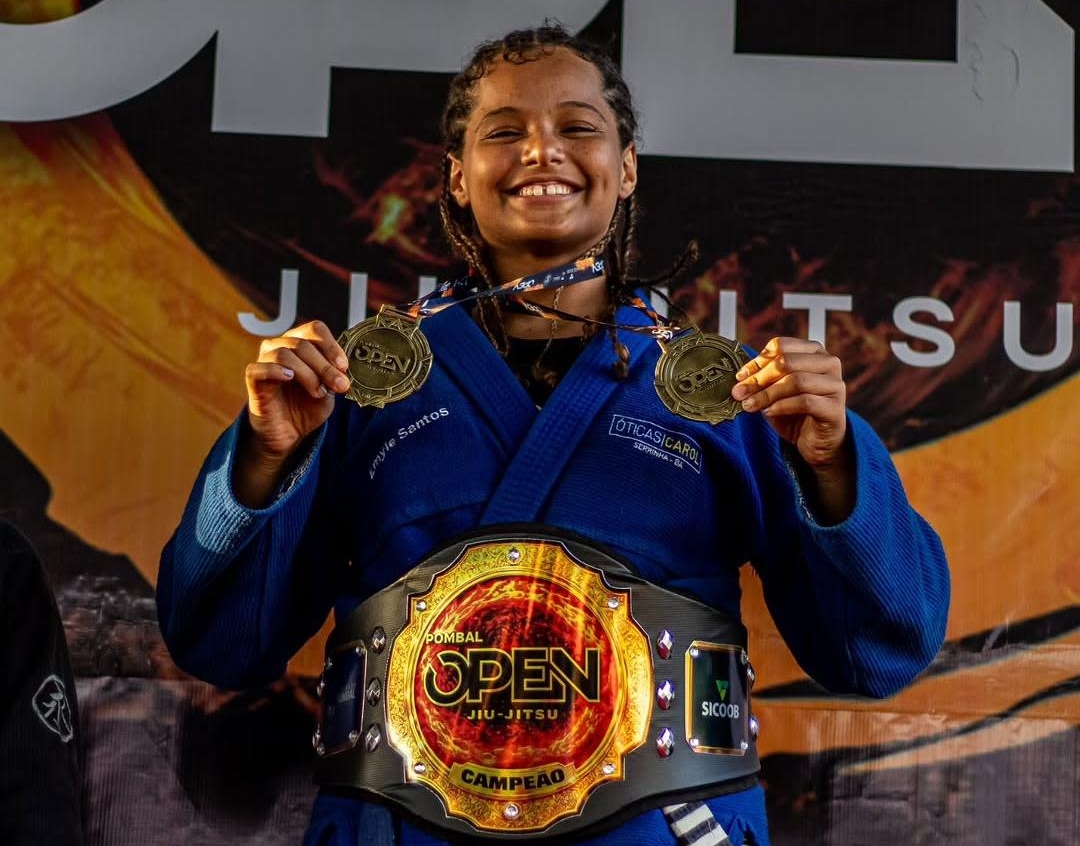 Serrinhense de 16 anos brilha no jiu-jitsu e conquista dois ouros em Ribeira do Pombal