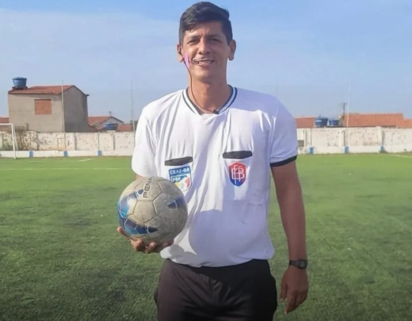 Árbitro de Monte Santo faz história ao estrear no comando de jogo do Intermunicipal