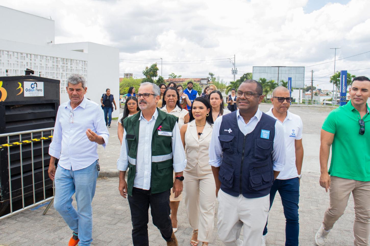 Serrinha recebe representantes do Ministério da Saúde para agenda na rede pública